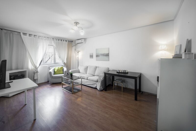 Belizarie 13 Baneasa etaj 2/4 Decomandat Bloc reabilitat* Mobilat+utilat